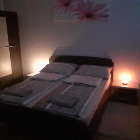 Tukan Apartman Хайдусобосло Экстерьер фото